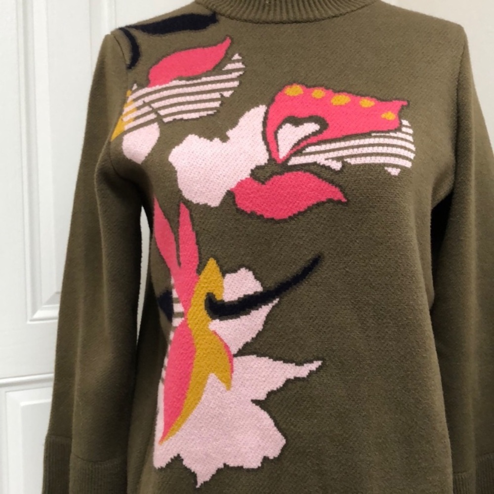 New Anthropologie Knitted & Knotted Retro Green Floral Bell Sleeve Sweater S - Picture 3 of 6